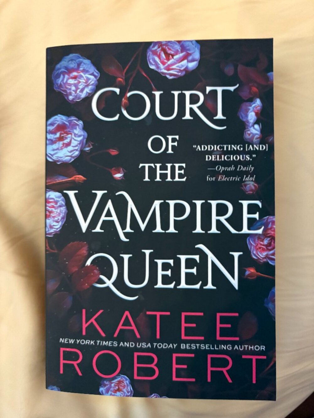 Court of the Vampire Queen Romance Book